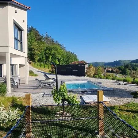Veyrieres Villa